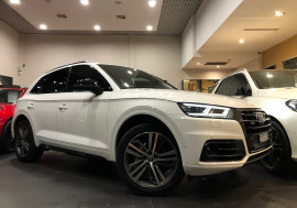 Audi Q5 50 TDI sport Black Edition FY MY19