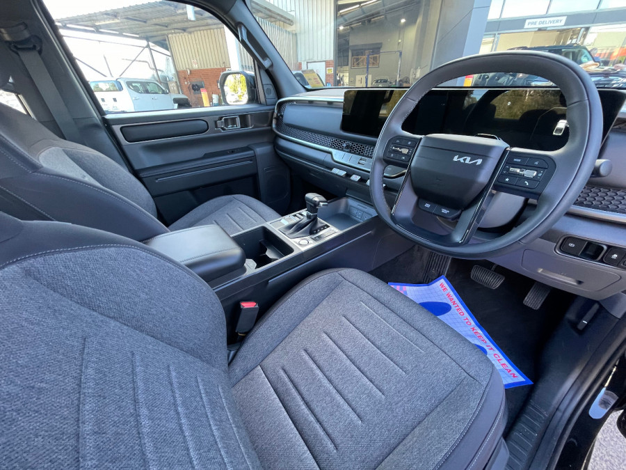 2025 MY26 Kia Tasman TK SX Ute Image 12