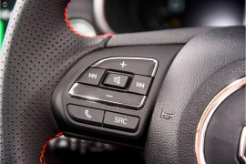2024 MG ZST Essence SUV