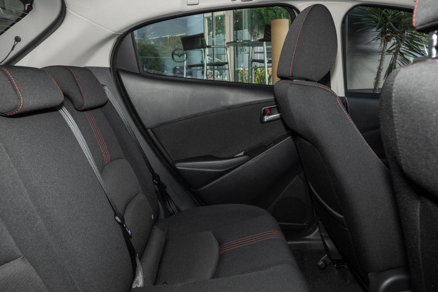 2025 Mazda 2 DJ Series G15 Evolve Hatch Image 9
