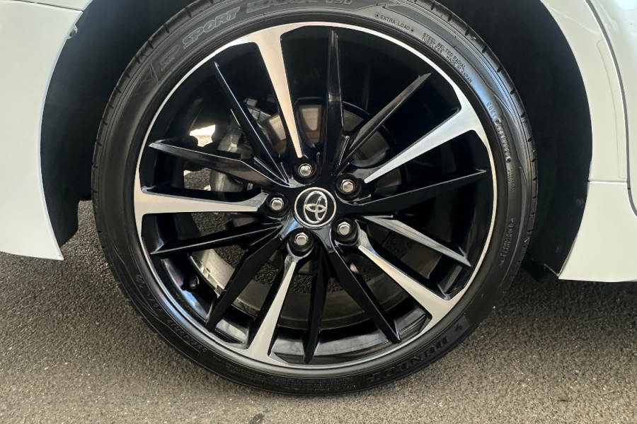2018 Toyota Camry GSV70R SX Sedan Image 12