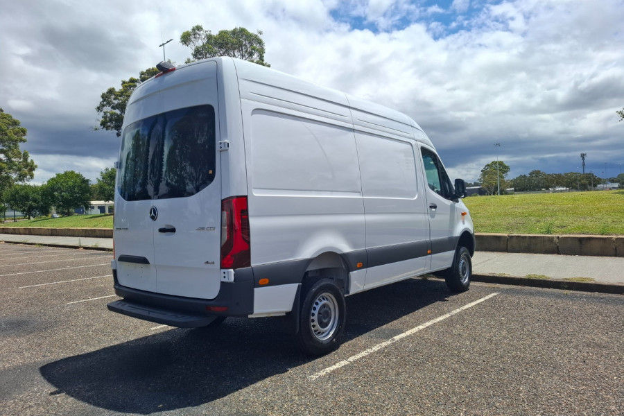 2024 Mercedes-Benz Sprinter VS30 419CDI Van Image 7