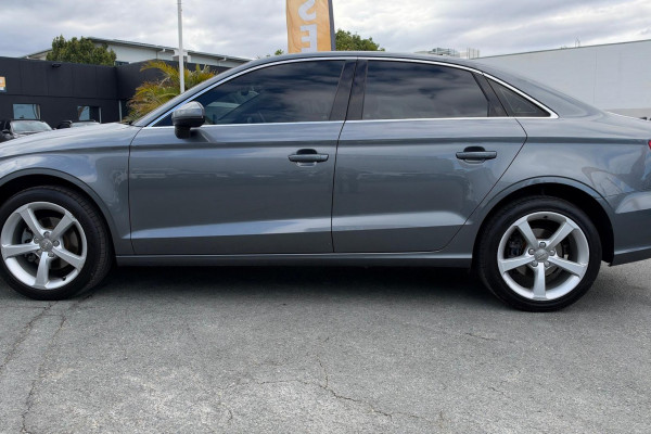 2017 Audi A3 8V  Sedan Image 11
