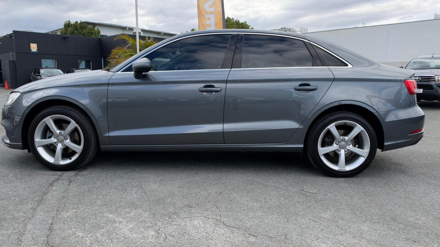 2017 Audi A3 8V  Sedan Image 11