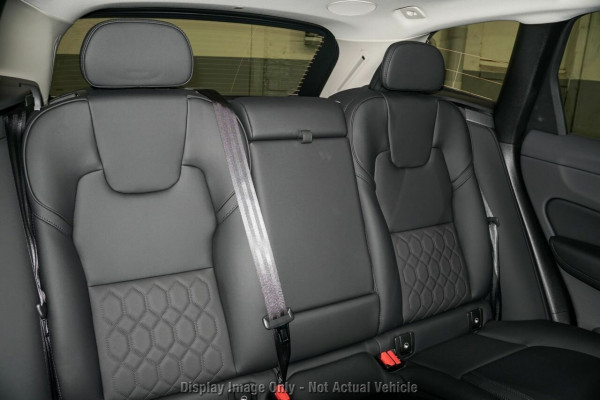 2026 Volvo XC60 UZ Plus B5 Bright SUV Image 9
