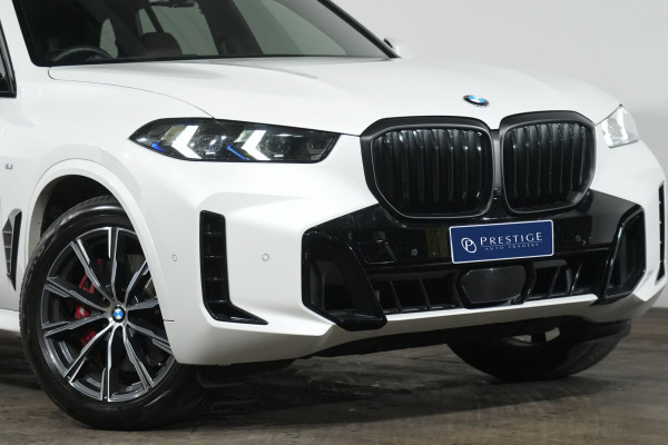 2024 BMW X5 xDrive40i M Sport SUV