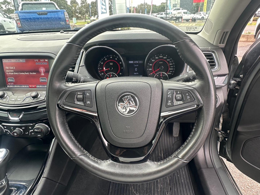 2015 Holden Ute VF SV6 Ute Image 17