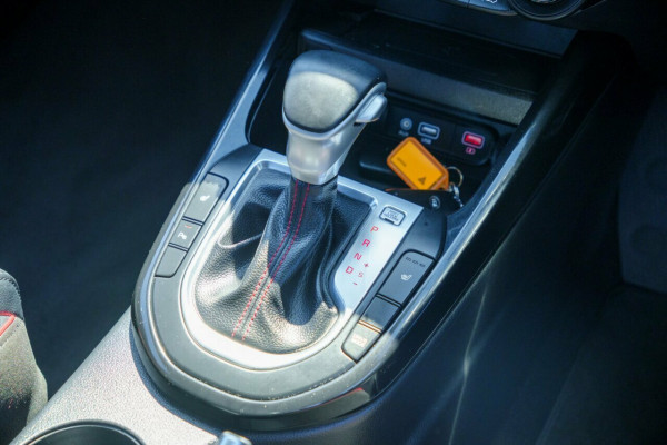 2021 MY22 Kia Cerato BD GT Hatch Image 14