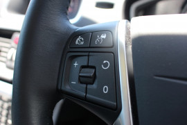 2018 Volvo V40 (No Series) MY18 D4 Inscription Hatchback