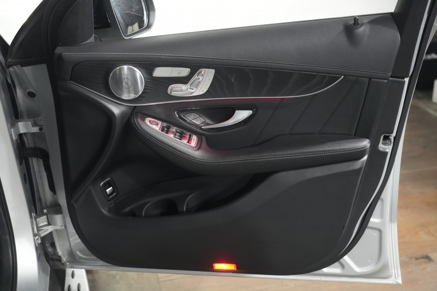 2020 Mercedes-Benz GLC-Class GLC43 AMG SUV Image 31