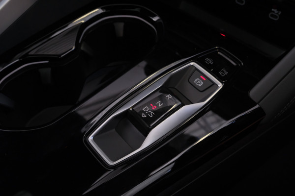 2026 MY25 Audi Q5 FY e-hybrid 270kW SUV image 13