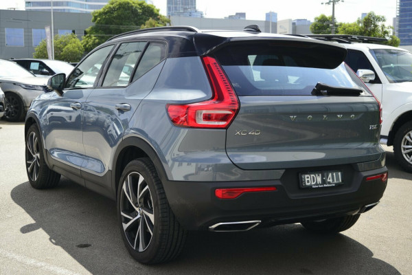 2019 Volvo XC40 XZ T5 R-Design Suv Image 3