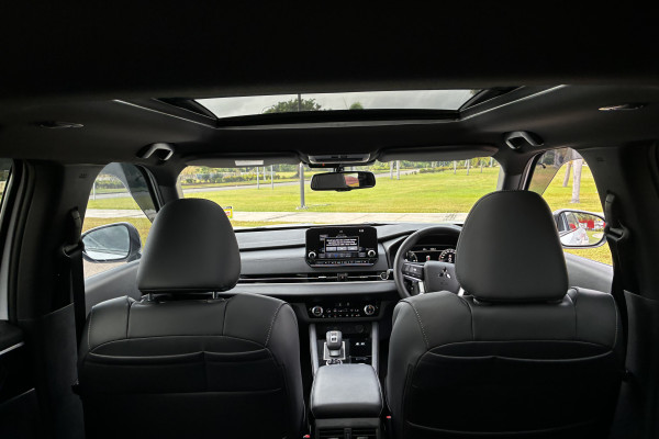 2025 MY24 Mitsubishi Outlander ZM PHEV GSR SUV Image 16