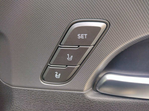 2023 Hyundai Santa Fe TM.V4 Highlander SUV image 24