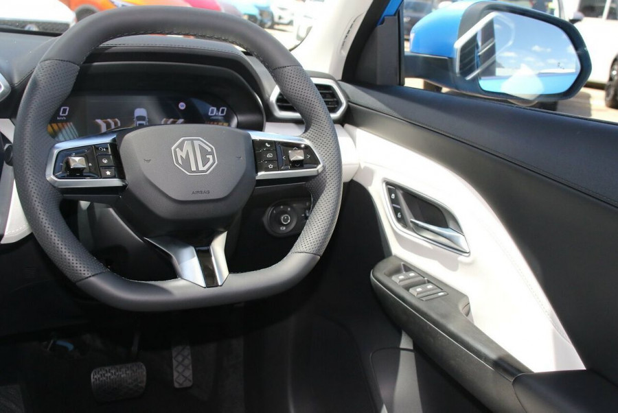 2024 MG ZS ZS32 Essence Hybrid+ SUV Image 7