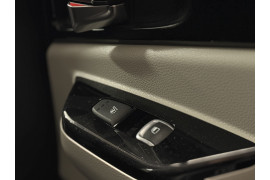 2023 Kia Carnival KA4 Special Edition People Mover