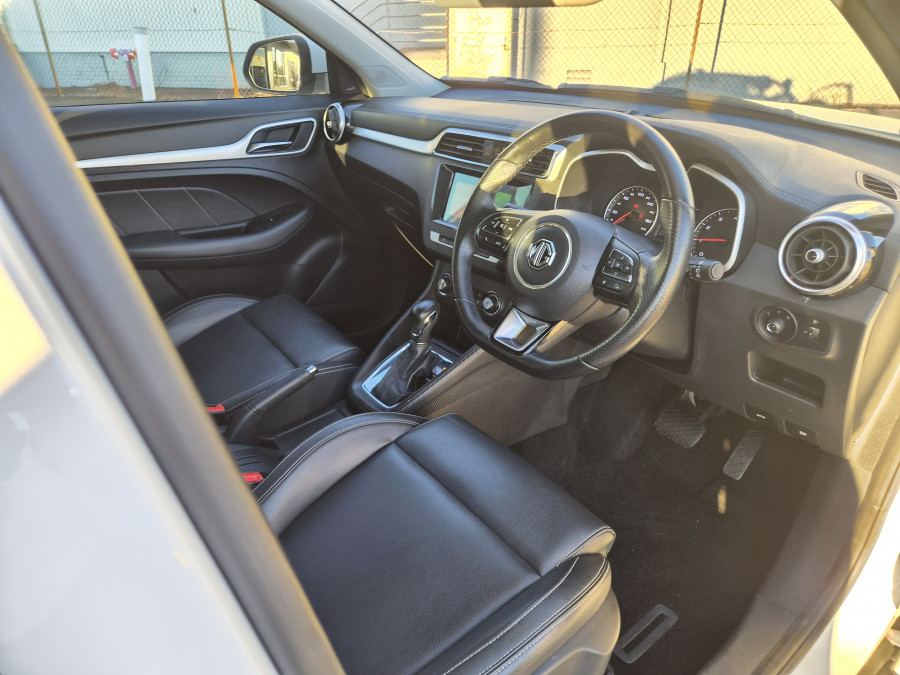 2021 MG ZS AZS1 Essence SUV Image 11
