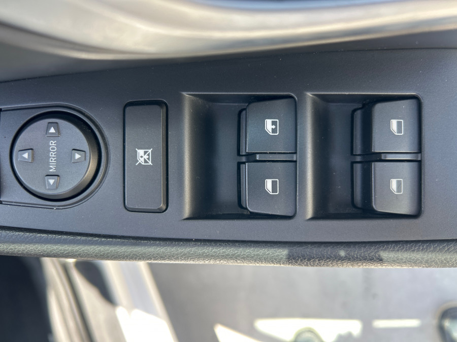 2017 MY18 Hyundai i30 PD Active Hatch Image 11