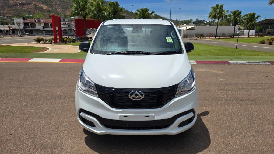 2026 MY25 LDV G10 SV7C + Van Image 17