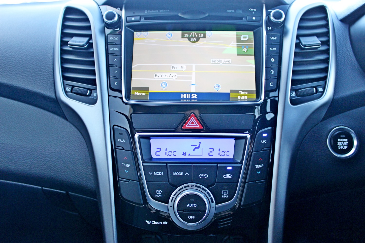 2012 Hyundai I30 GD Elite Hatch Image 13