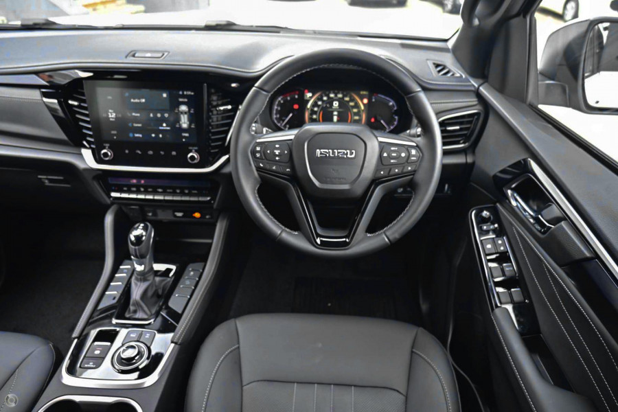 2025 Isuzu MU-X RJ LS-T SUV Image 6