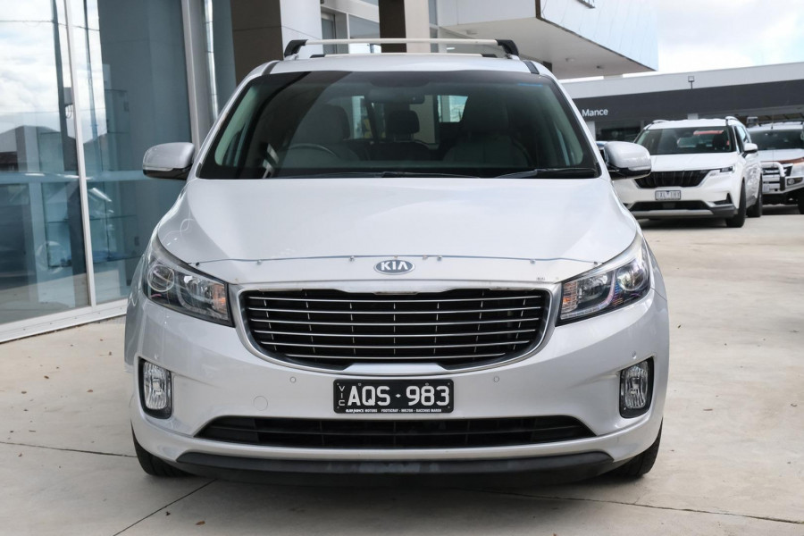 2017 MY18 Kia Carnival YP SLi Van Image 3