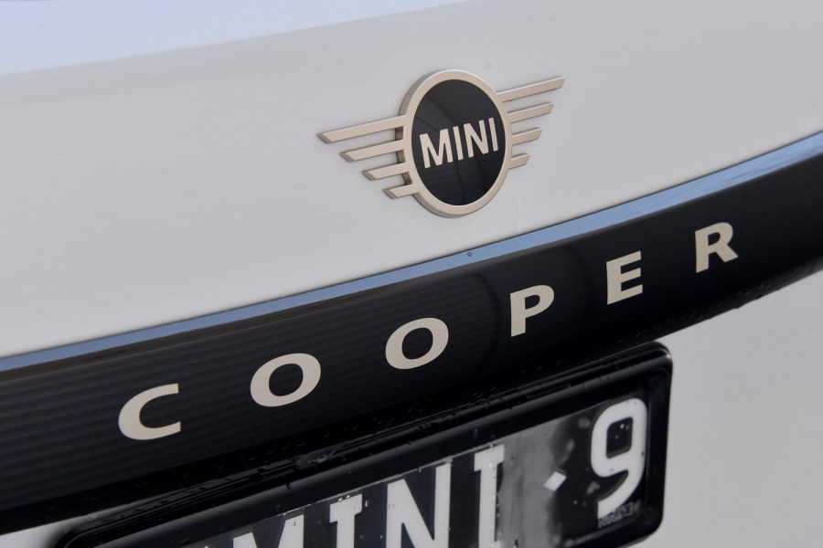 2026 MINI Cooper F65 C Classic Hatch