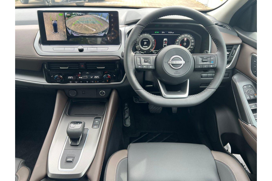 2024 MY25 Nissan QASHQAI J12 Ti SUV Image 16