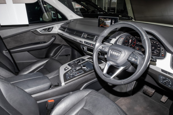 2017 MY18 Audi Q7 4M TDI Wagon image 7