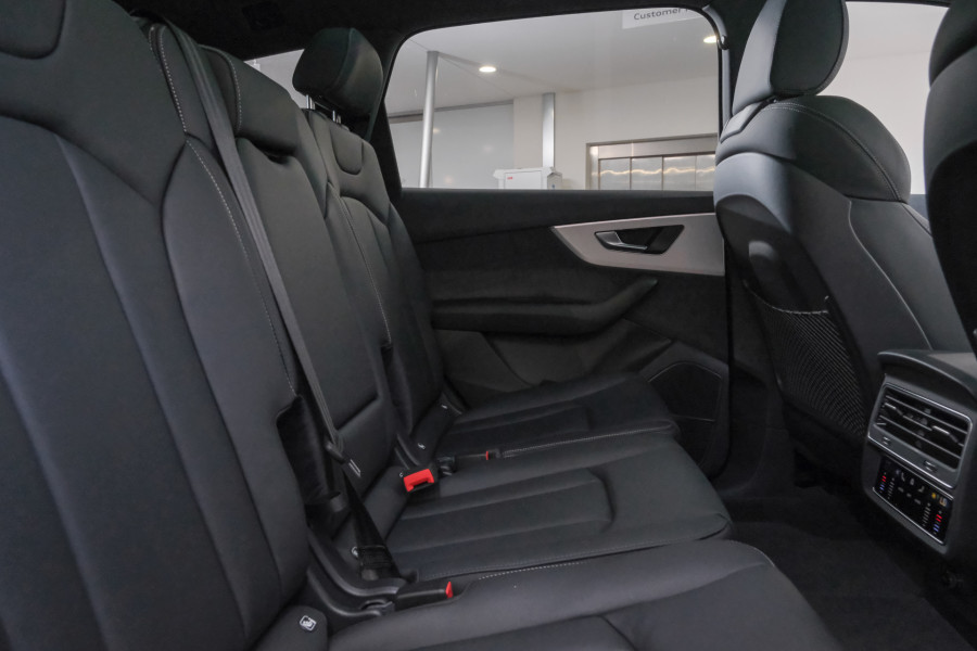 2026 MY25 Audi Q7 4M TFSI 250kW S line SUV