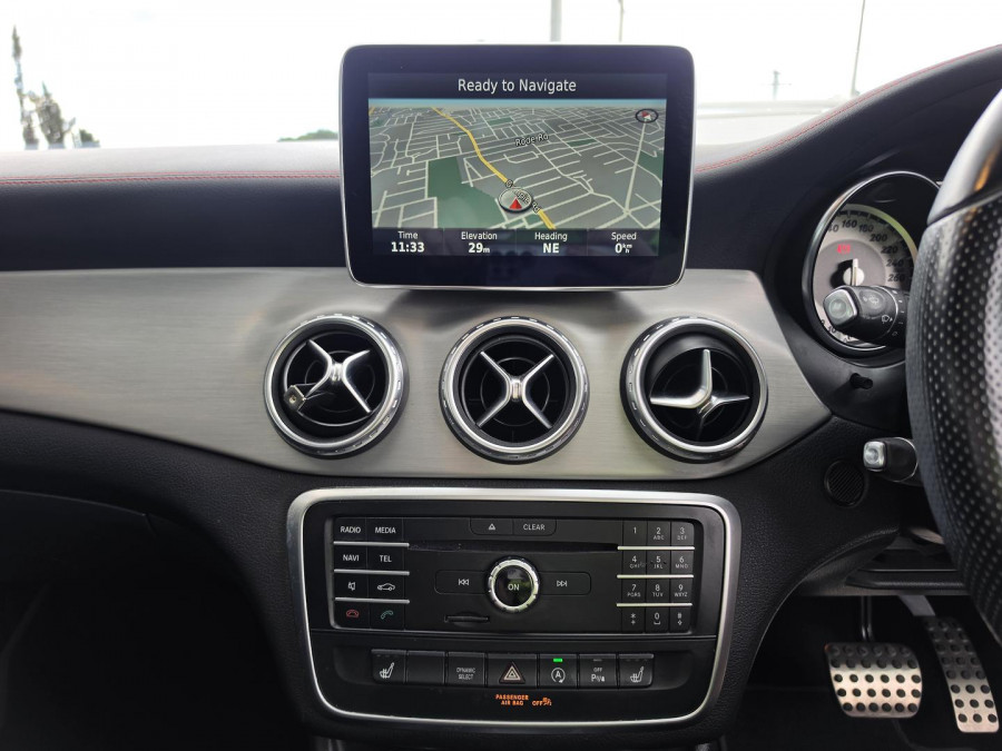 2016 Mercedes-Benz GLA-Class X156 GLA180 SUV Image 20