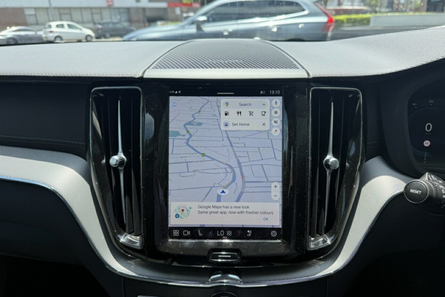 2024 MY25 Volvo XC60 UZ Ultra B5 Bright SUV Image 19