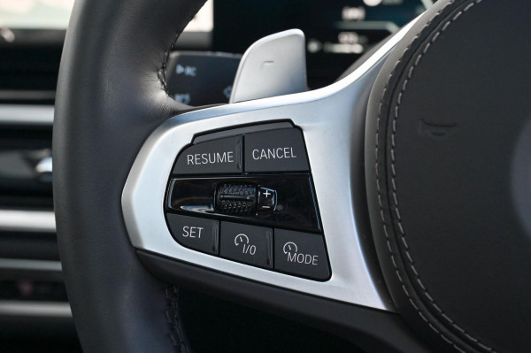 2025 BMW X5 G05 LCI xDrive40i M Sport SUV image 16