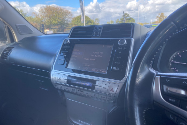 2018 Toyota LandCruiser Prado GDJ150R GXL SUV Image 13