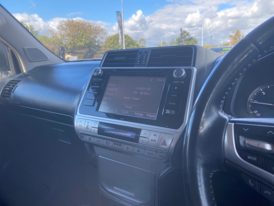 2018 Toyota LandCruiser Prado GDJ150R GXL SUV Image 13