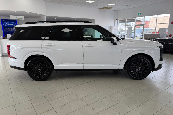 2026 Hyundai Palisade Calligraphy Black Ink SUV Image 6