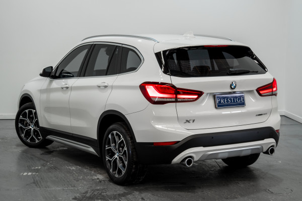 2020 BMW X1 sDrive20i SUV Image 8