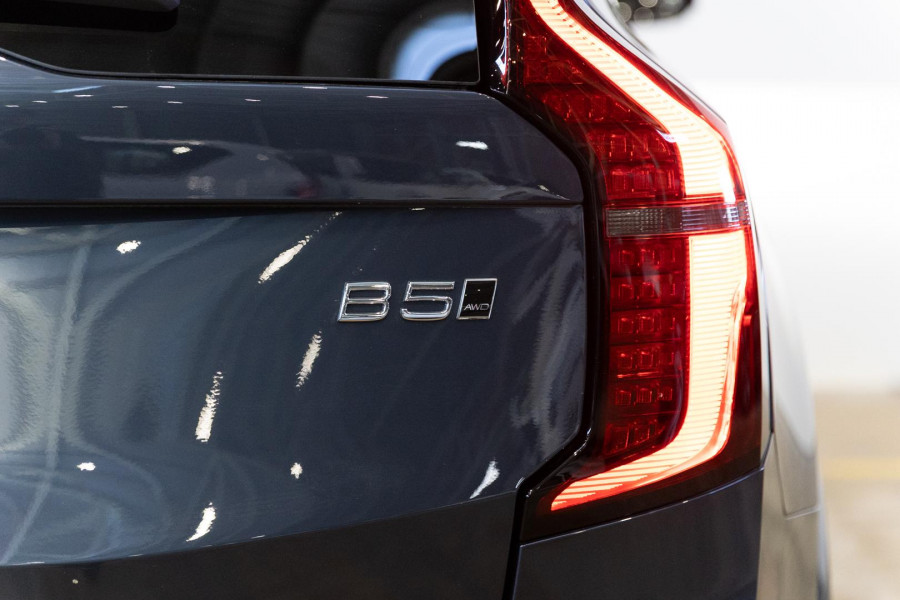 2026 Volvo XC90 L Series Ultra B5 Dark SUV Image 27