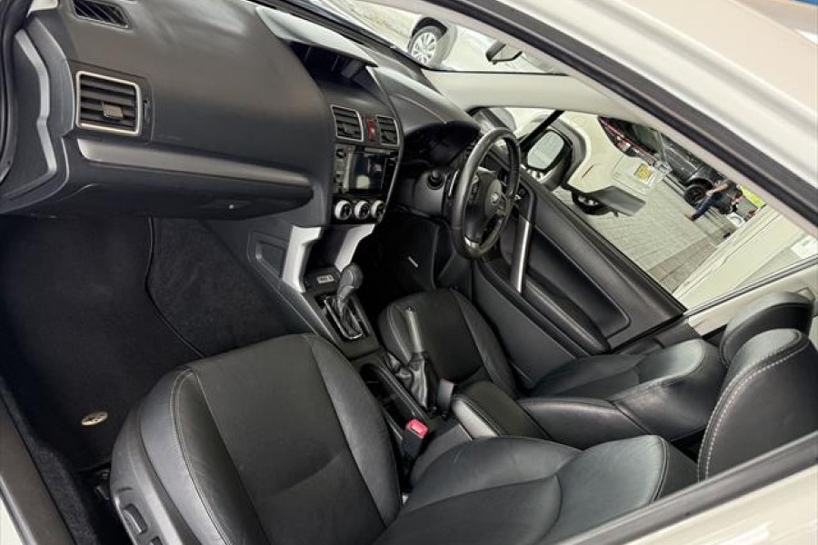 2015 Subaru Forester S4 2.0 XT Premium SUV Image 10