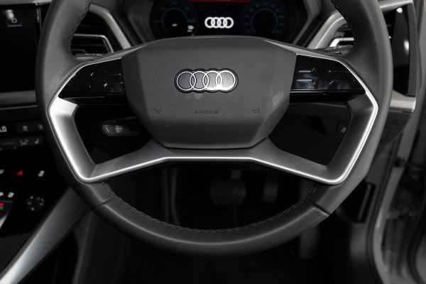 2024 MY25 Audi Q4 e-tron F4 45 SUV image 10