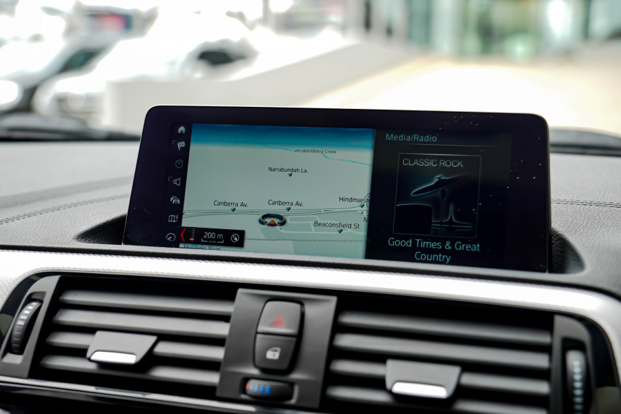2019 BMW 1 Series Sport Hatch Image 32