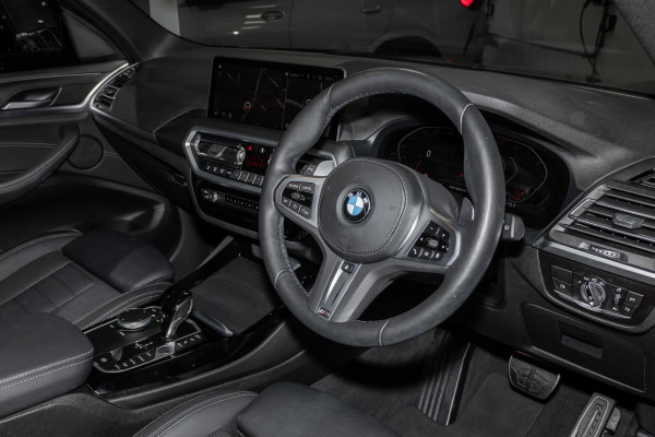 2021 BMW X3 G01 LCI xDrive30i SUV image 6
