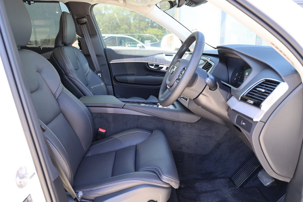 2024 MY25 Volvo XC90 L Series Ultra B6 Bright SUV Image 6