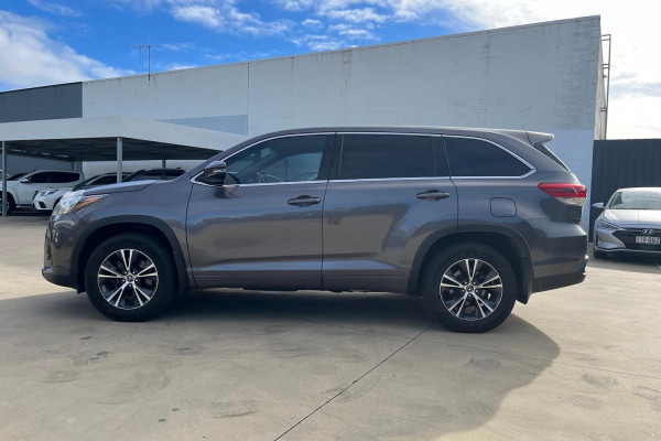 2017 Toyota Kluger GSU55R GX SUV Image 4