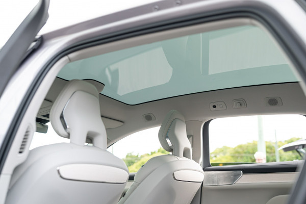 2025 MY26 Volvo ES90  Ultra Single Motor Sedan Image 14