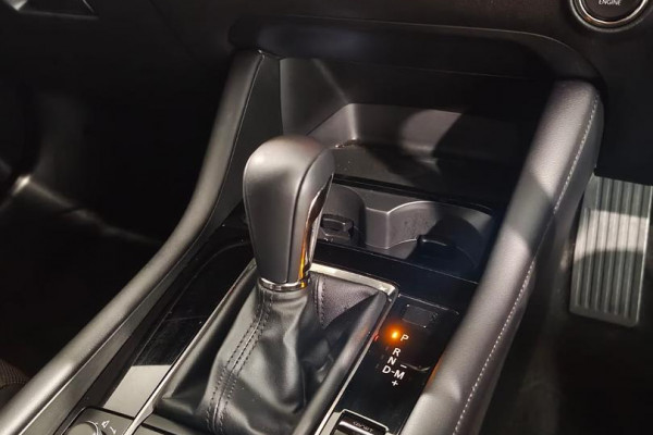 2025 Mazda 3 BP Series G20 Touring Hatch Image 14