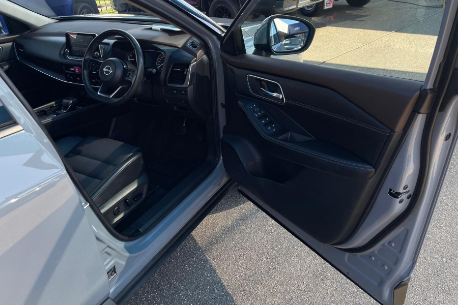 2023 Nissan X-Trail T33 ST-L SUV Image 13