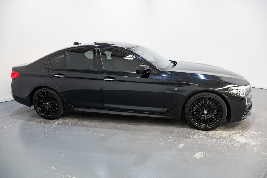 2019 BMW 5 Series 20i M Sport Sedan Image 7