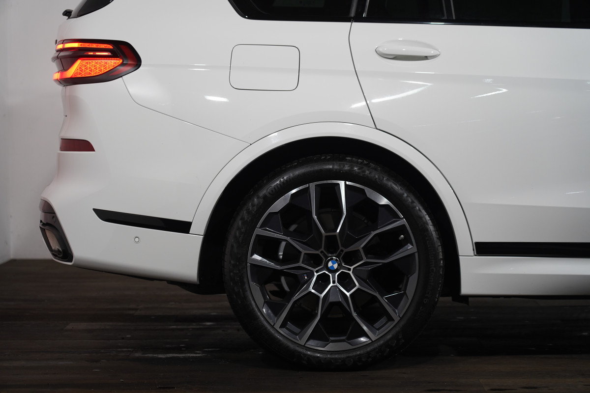 2023 BMW X7 Xdrive40d M Sport Mhev SUV Image 6
