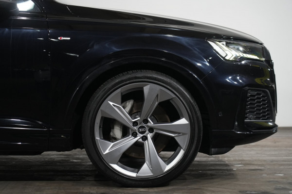 2021 Audi Q7 4M 50 TDI S Line SUV Image 5